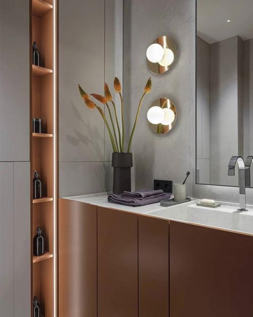 Задача была непростая - собрать привычную мебель в единый образ. 08