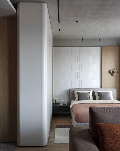 Задача была непростая - собрать привычную мебель в единый образ. 07