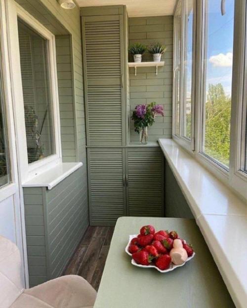 Бюджетное оформление балкона.