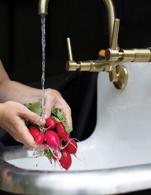 У хорошей хозяйки. 01