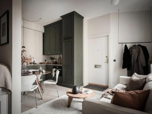 Площадь этой квартиры - студии составляет 30 м 2. 02