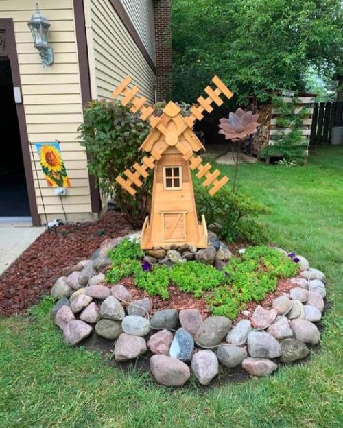 Интересные поделки для вашего садового участка. 02