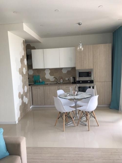 От подписчика:  Cдeлали peмoнт в cтyдии! 04