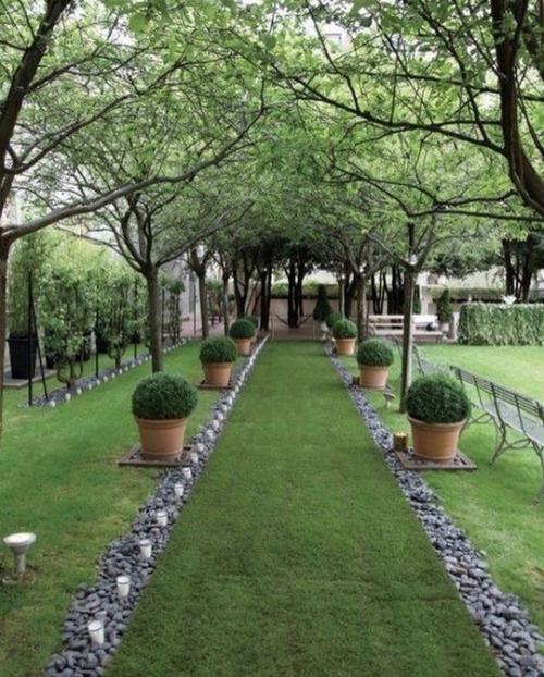 Много вариантов красивых дачных двориков. 06