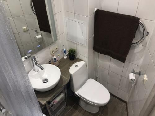 Наконец - то переделали наш тесный санузел. 02