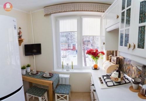 От подписчика:  Поставили кухокнку (икea) в пятиметровое пространство. 02