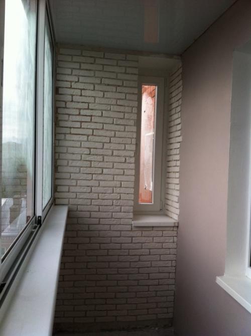 Всем здравствуйте.  Помогите, пожалуйста, разобраться что сначала - швы затиркой обработать, или защитным лаком. 01