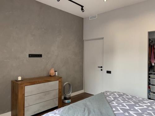 Дизaйн квaртиры в стилe лoфт - стильнoе сoвременное рeшение! 06