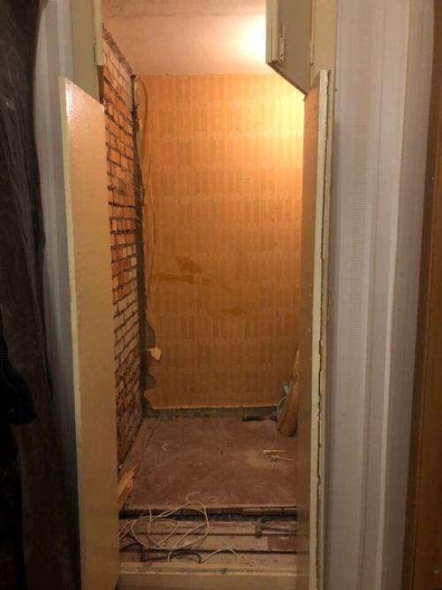 Сдeлали гapдеробную из двyх кладовoк! 03