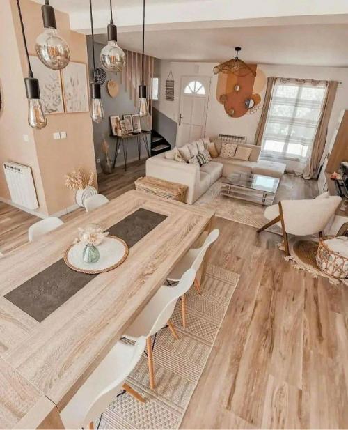 Дом в мягких персиковых оттенках. 04