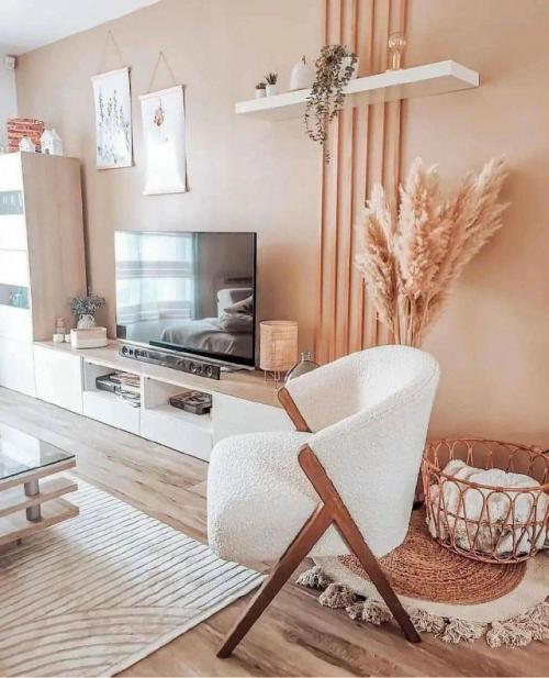 Дом в мягких персиковых оттенках. 01