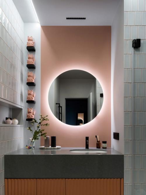 Интерьер с цветными акцентами (55 кв. 09