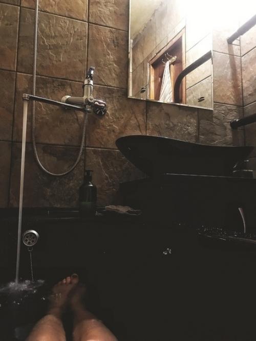 Темновато конечно.  Но, на вкус и цвет. 02