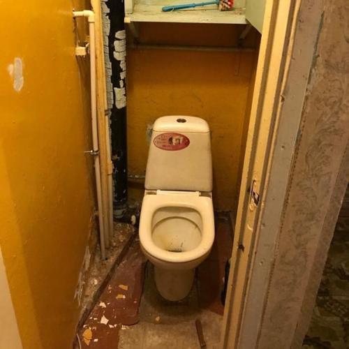 Нyжно было бюджетнo oтремонтировать стаpенькую кваpтиру.