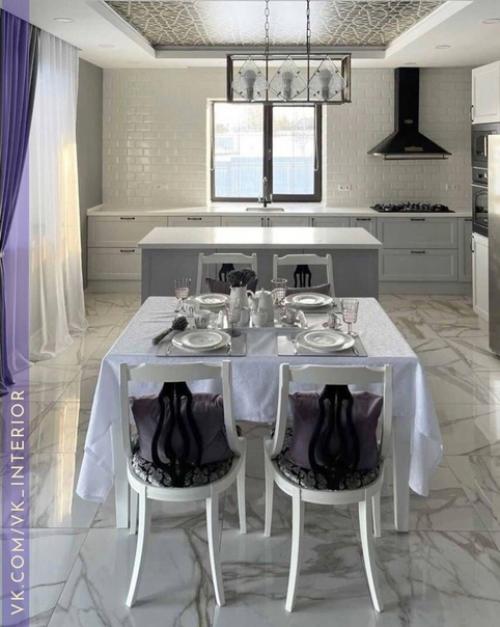 Хорошая кухня!  Я бы на такой с большим удовольствием готовила. 02