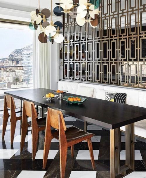 А вот так выглядит интерьер. 05