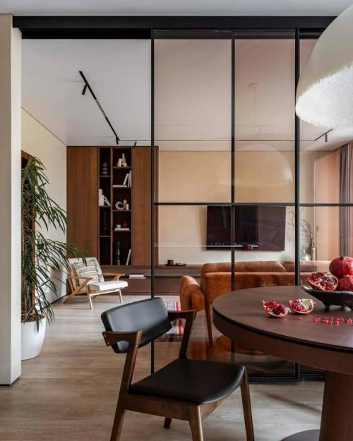 Этнический характер с калининградским настроением. 02