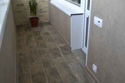 После установки окон лоджии, решил сделать ремонт на балконе, остались мелочи которые в скором времени завершатся. 02