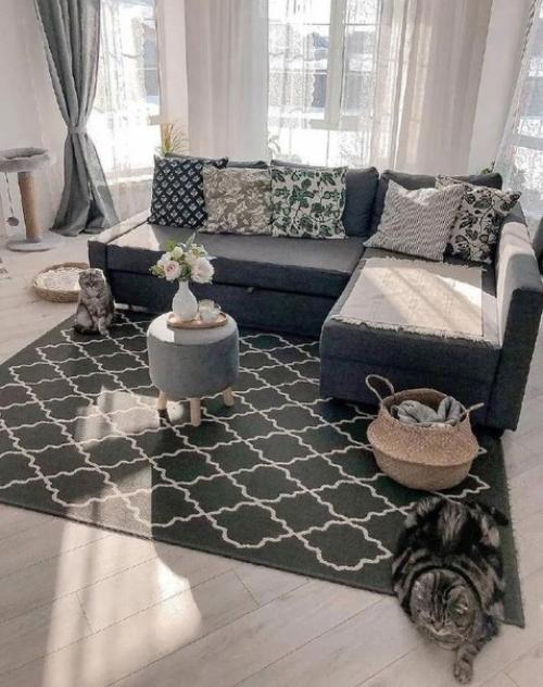 Уютный, замечательный дом.