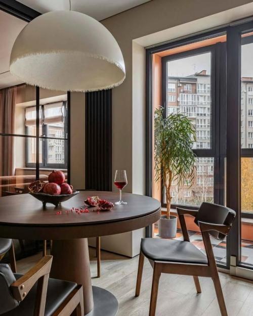 Этнический характер с калининградским настроением. 01