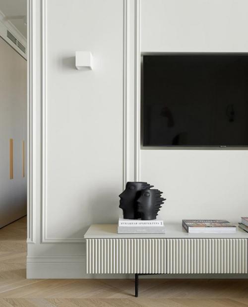 А эту квартиру.