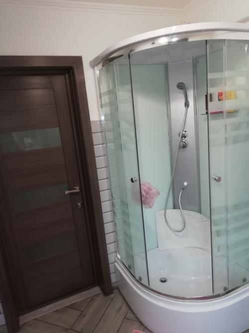 Сделали ремонт в ванной своими руками. 03