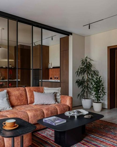 Этнический характер с калининградским настроением. 06