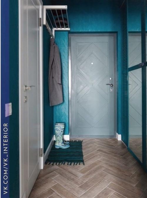 Ой, юбочка под ванной и раковиной - просто класс. 04