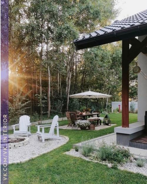 Кое-чего там не хватает. 09