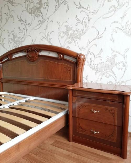 Мебель от родителей досталась. 02