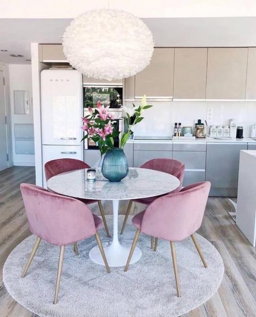 Много интересных вариантов. 02