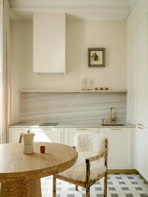 Французское настроение в сталинке.

