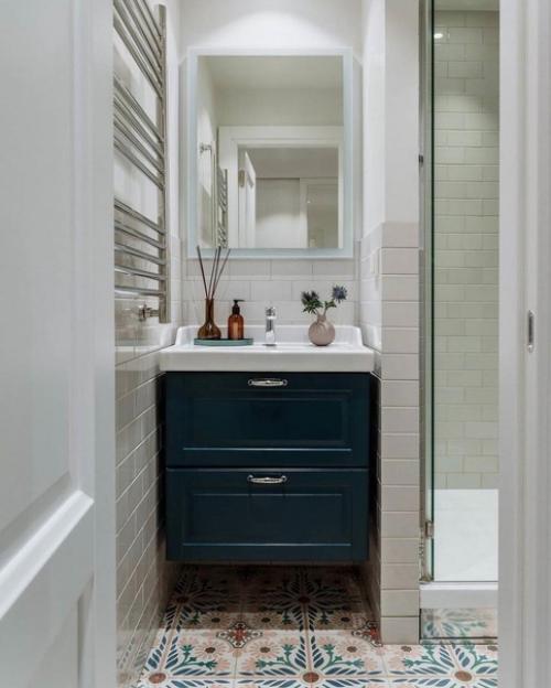 Это была однушка с типичной планировкой, площадью 33 м 2. 07