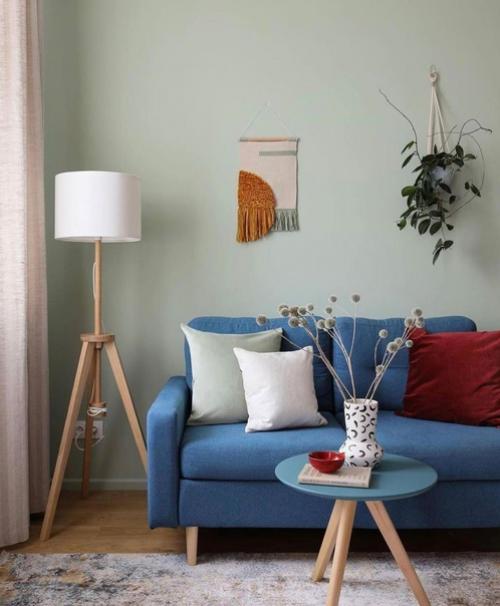 Яркая квартира. С очень необычным цветовым решением. 08