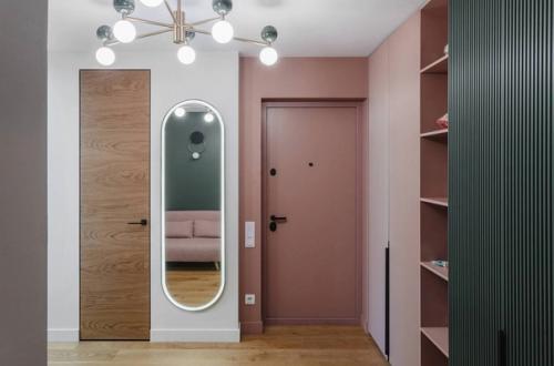 Вот такой интерьер получился в квартире, которая расположена в обычной панельке. 02