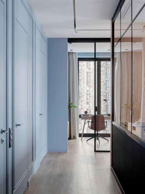 Интерьер очень простой, но красивый и функциональный. 05