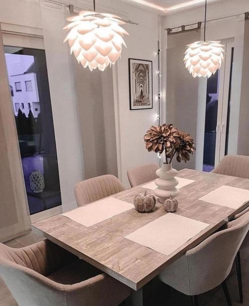 Оформление дома в светлых домах.