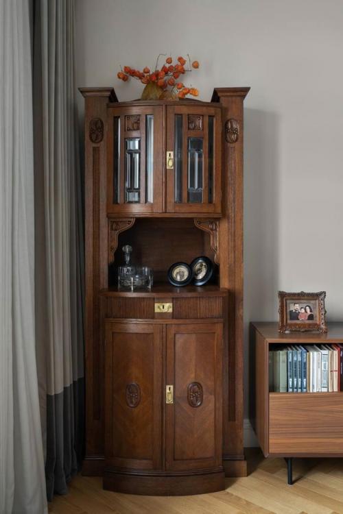 Квартира, в которой каждая стена - как фон для будущих картин. 08