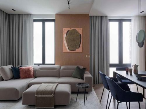 Интерьер очень простой, но красивый и функциональный. 04