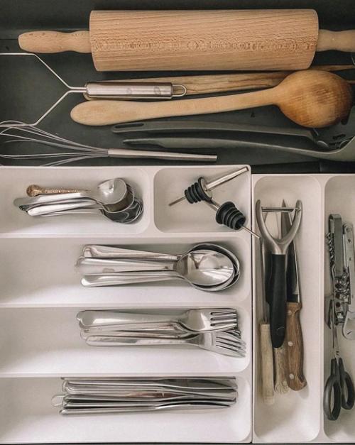 Мы добавим вам несколько идей, как можно организовать. 02