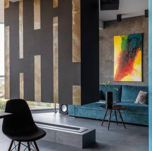 Интерьер квартиры сделан в холодных тонах. 01