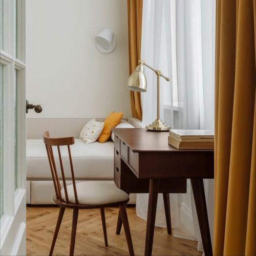 Тёплая студия с уютной палитрой. 05