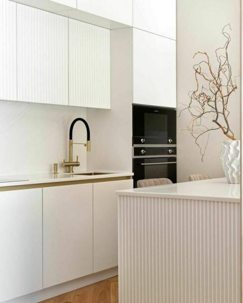 Однушка в Петербурге с мягкой элегантностью. 04