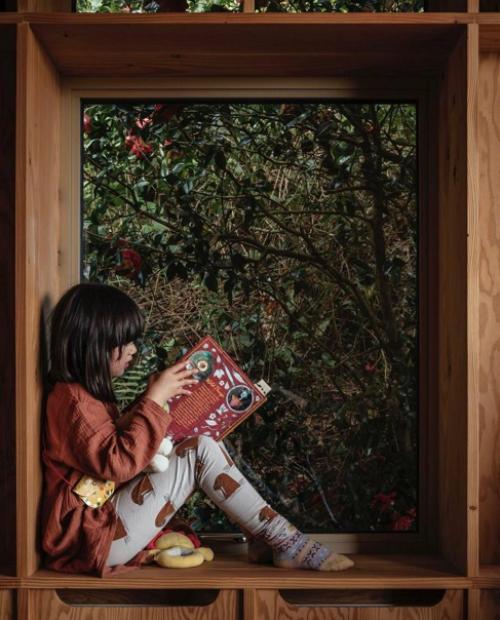 Великолепный пример, как можно обновить старое здание. 05