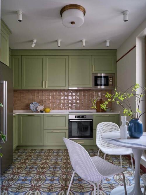 Классика по-английски для семьи. 01