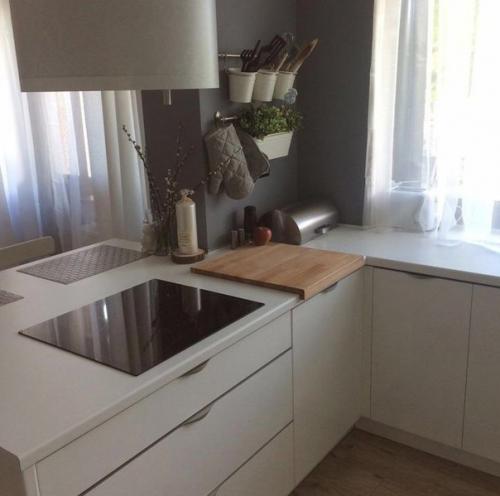 П - образная расстановка мебели на кухне. 01