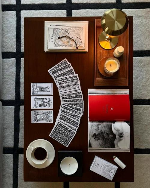 Журнальный столик как зеркало характера. 01