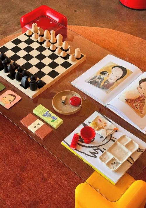 Журнальный столик как зеркало характера. 02