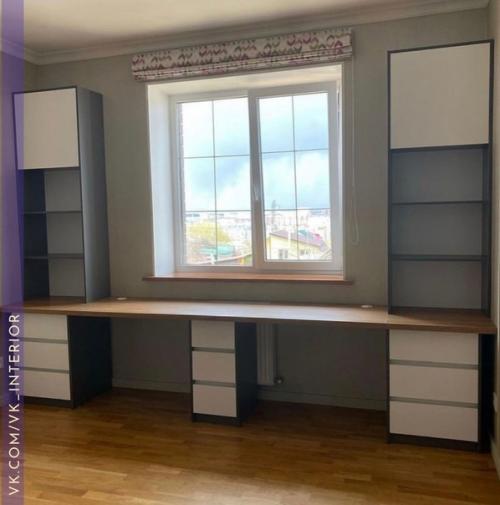 Очень крутая подборка с множеством идей для рабочей зоны у окна. 07