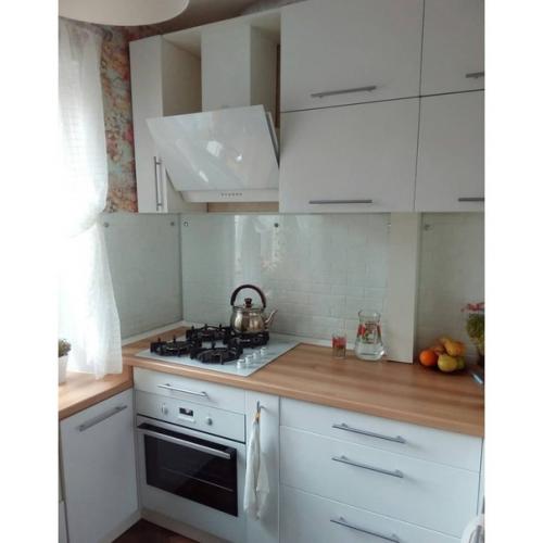 В хрущевской кухни очень тяжело что-то придумать. 01